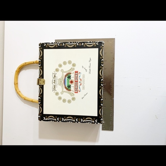Cigar box handbag - Picture 3 of 9
